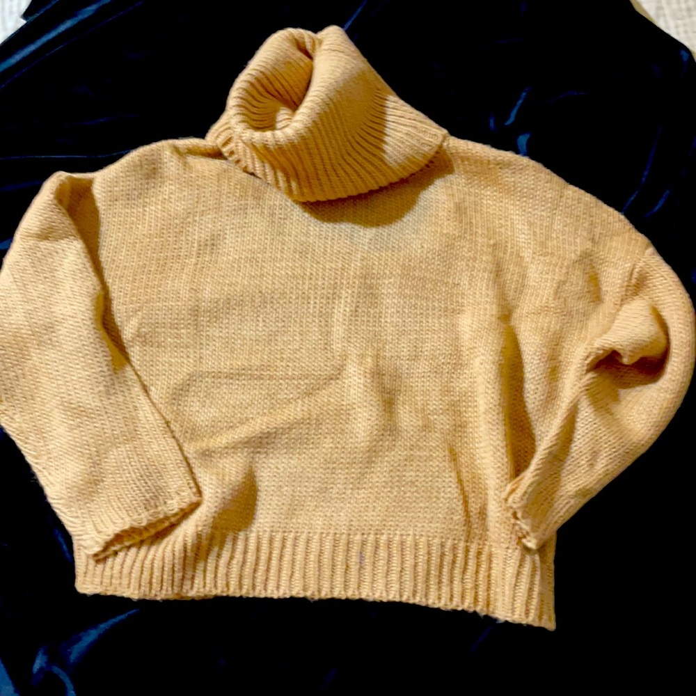 Karlie Light Rust Scoop Back Turtleneck Sweater M